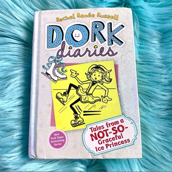 ⭐️Dork Diaries #4 Tales From A Not So Graceful Ice Princess Rachel Renée Russell - Picture 4 of 4